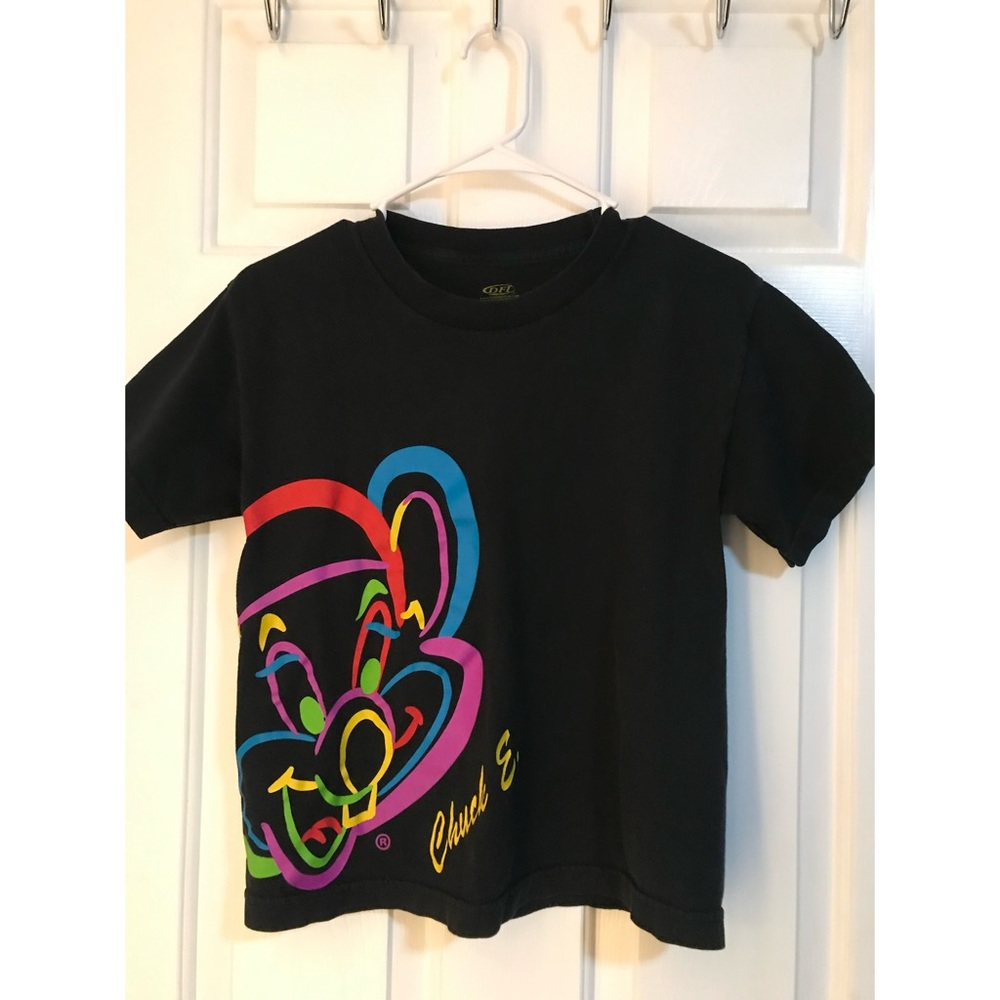 Chuck E Cheese Black Tee